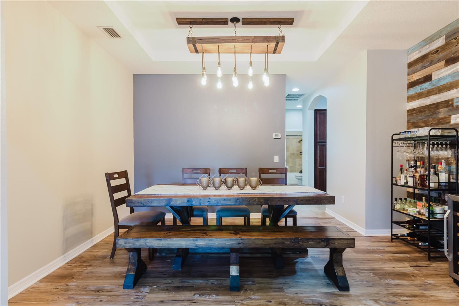 OAK GLEN - Residential