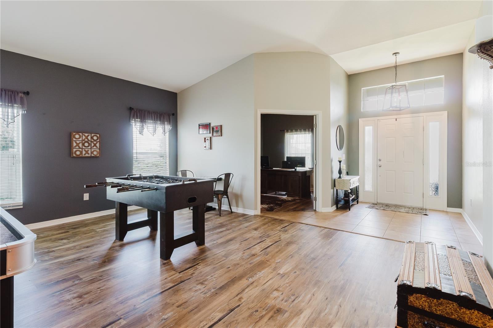 OAK GLEN - Residential