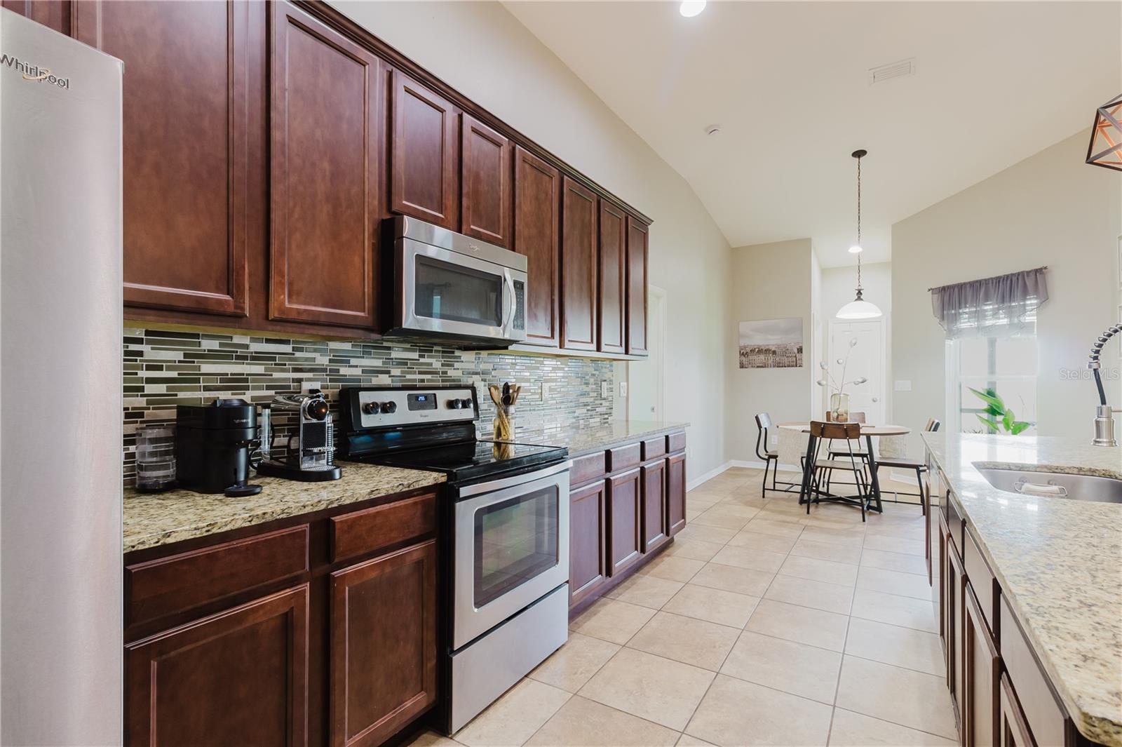 OAK GLEN - Residential