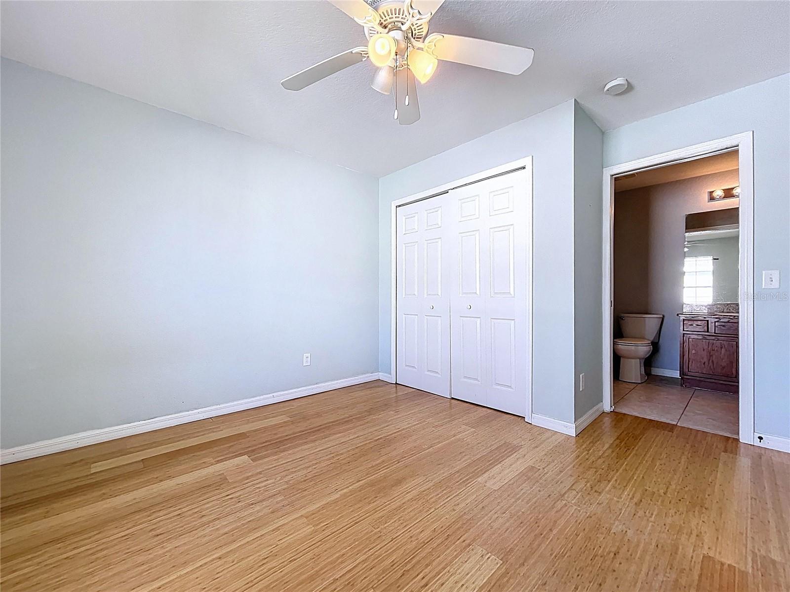 GARDENS PH 01 - Residential