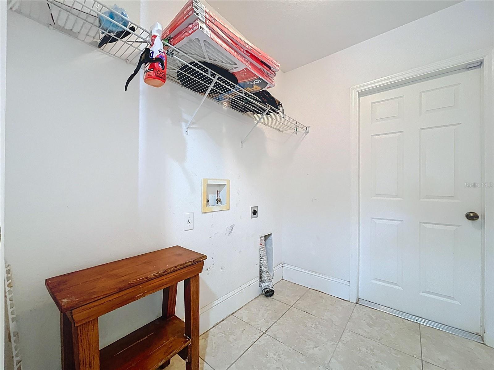 GARDENS PH 01 - Residential