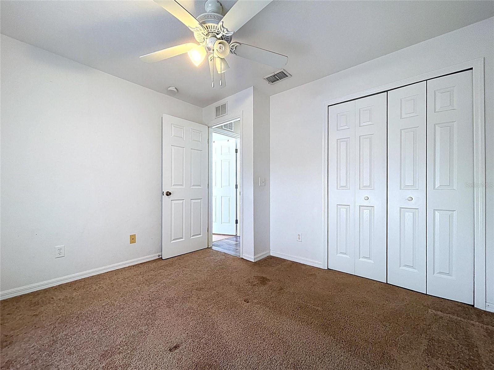 GARDENS PH 01 - Residential