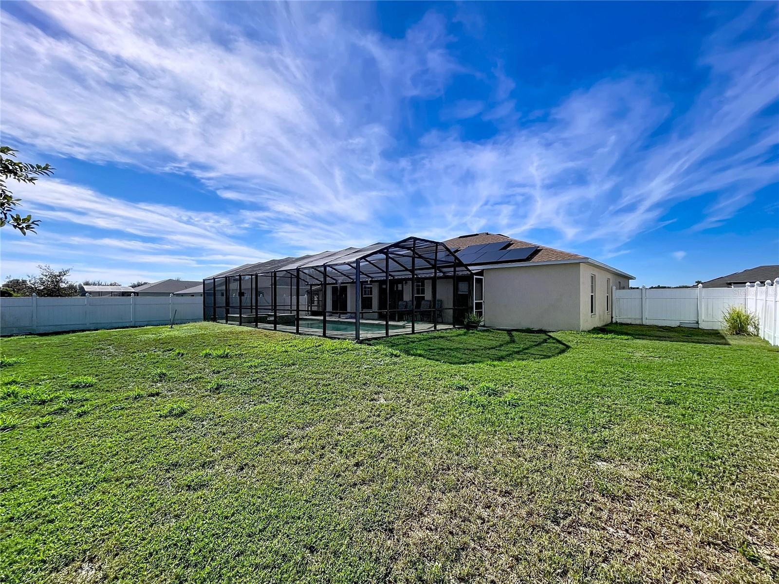 GARDENS PH 01 - Residential