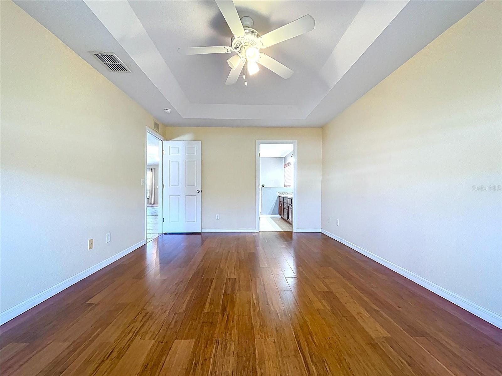 GARDENS PH 01 - Residential