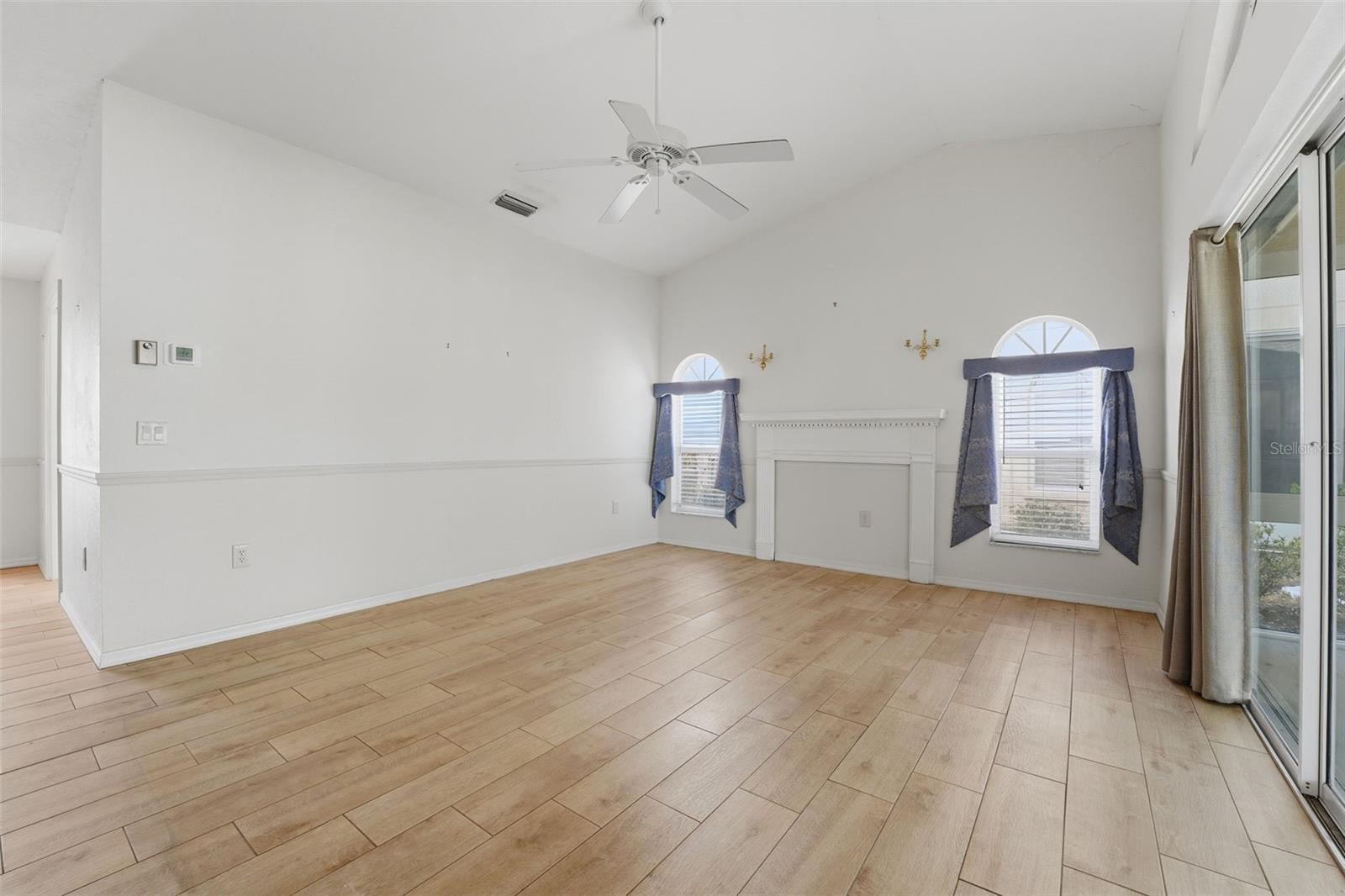 CASA DEL SOL SEC III - Residential