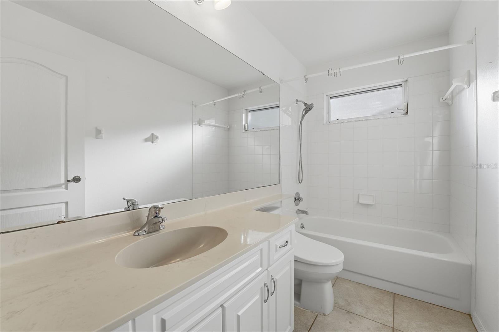 CASA DEL SOL SEC III - Residential