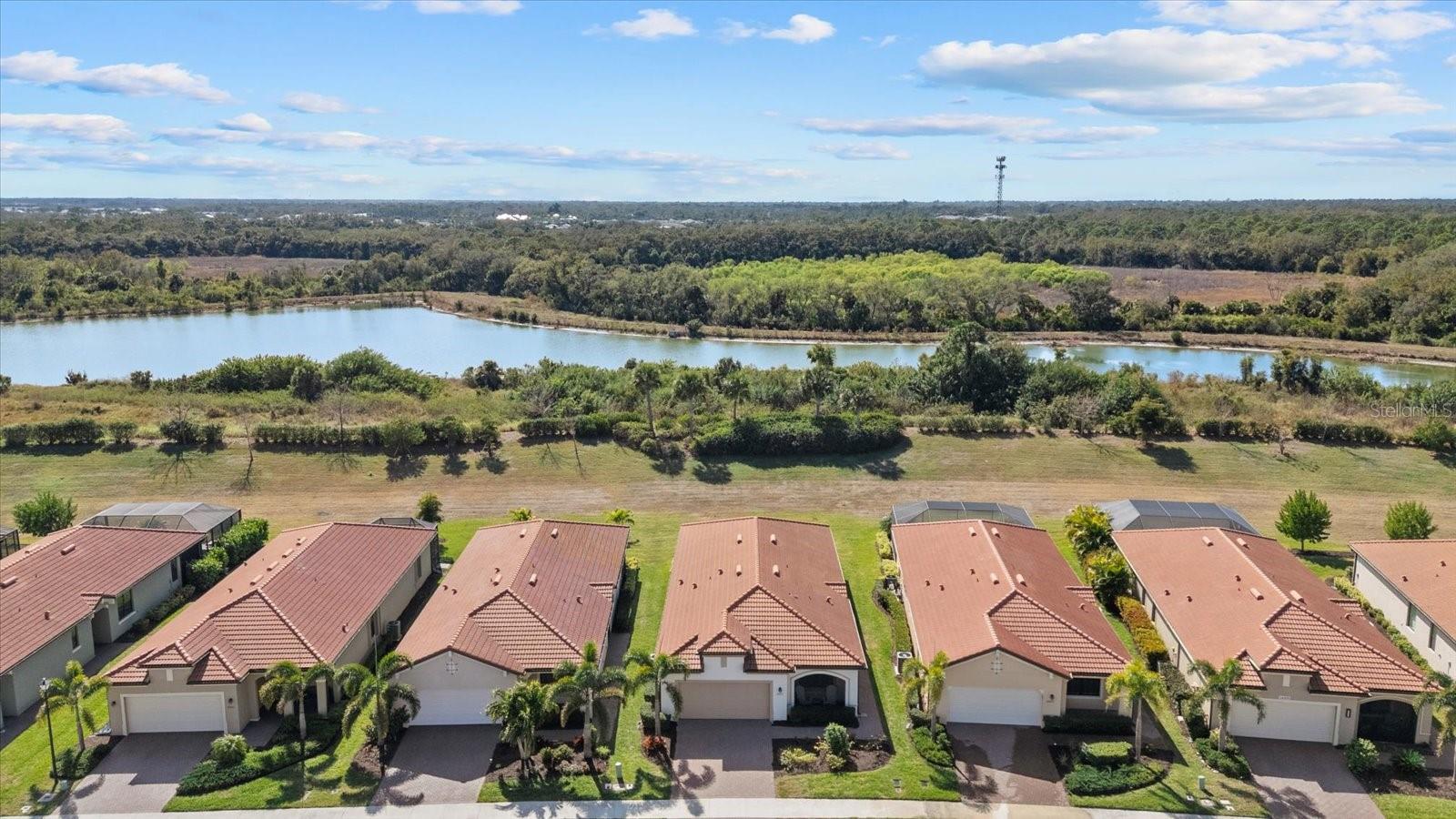 SARASOTA NATIONAL PH 13-B - Residential