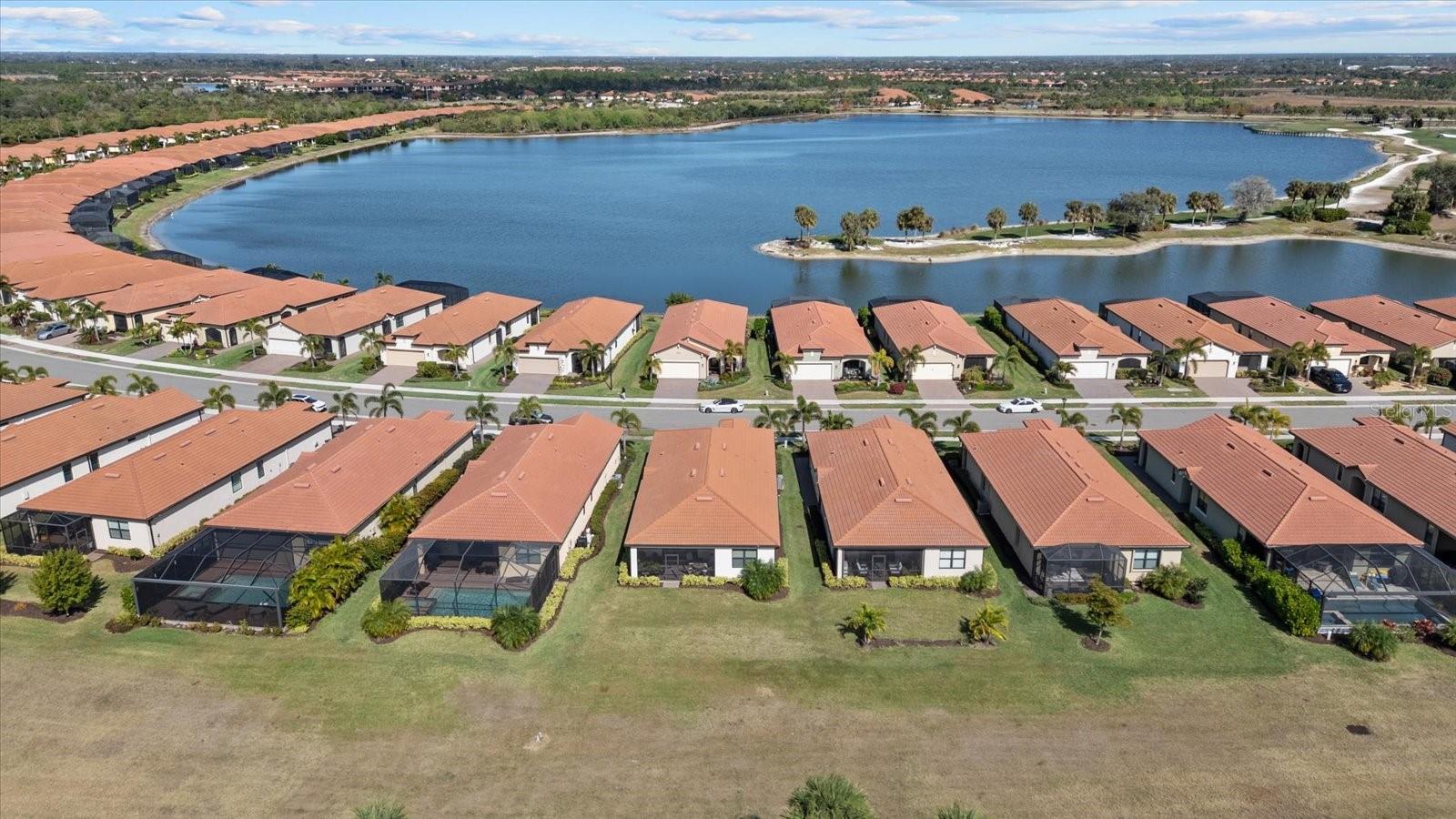 SARASOTA NATIONAL PH 13-B - Residential