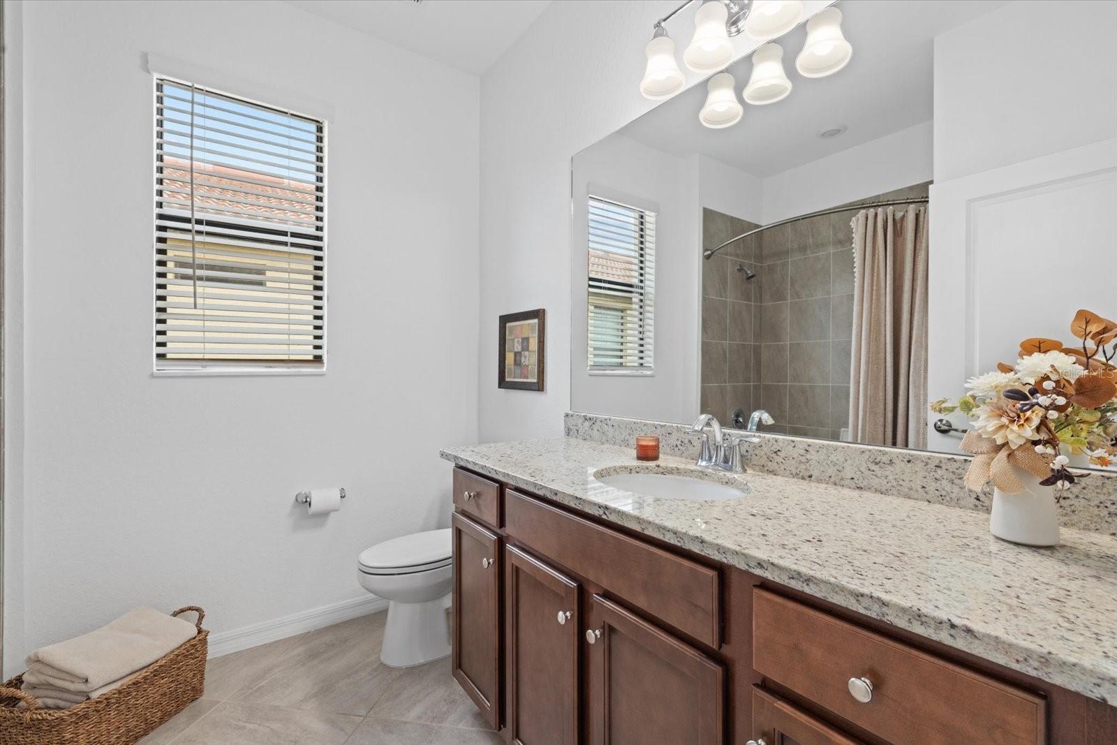 SARASOTA NATIONAL PH 13-B - Residential