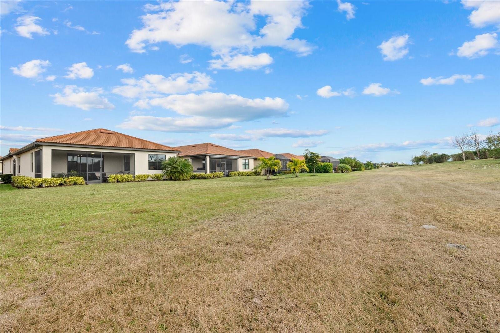 SARASOTA NATIONAL PH 13-B - Residential