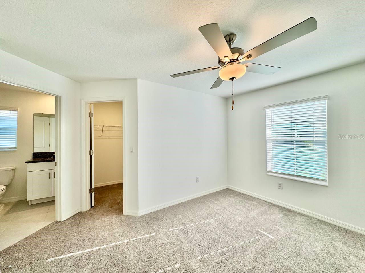 TOWNES/LK THOMAS PH 1 - Residential Lease