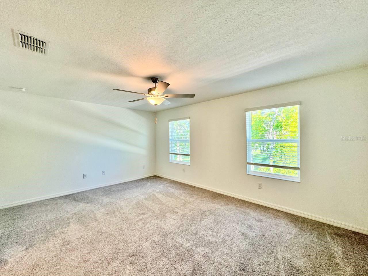 TOWNES/LK THOMAS PH 1 - Residential Lease