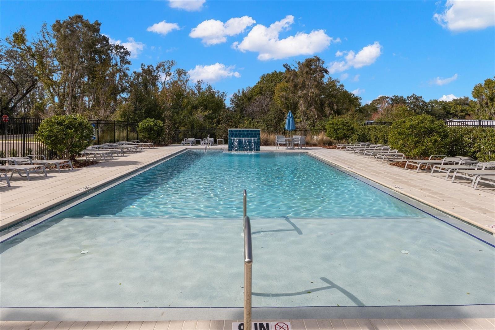 TOWNES/LK THOMAS PH 1 - Residential Lease