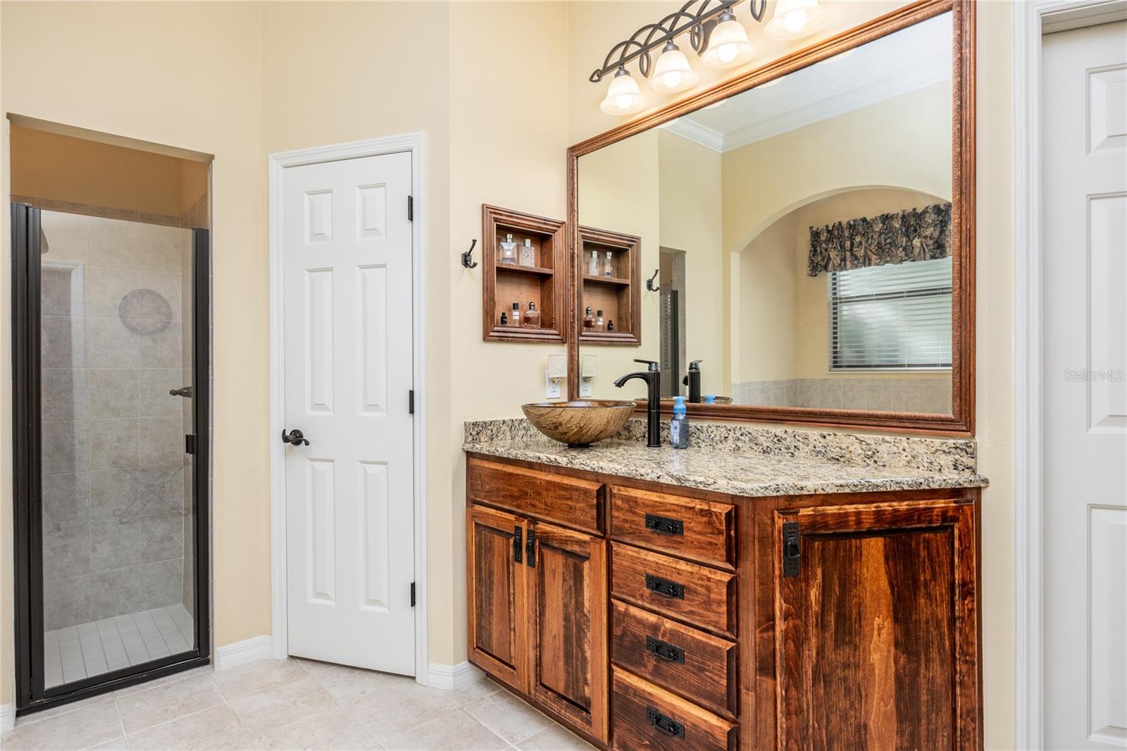 PARKER POINTE PH 01 - Residential