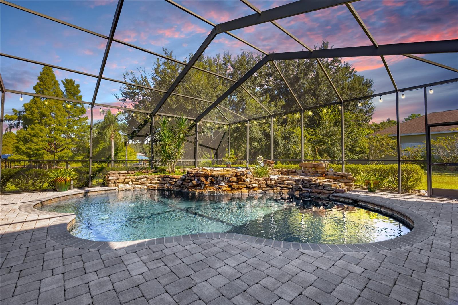 PARKER POINTE PH 01 - Residential