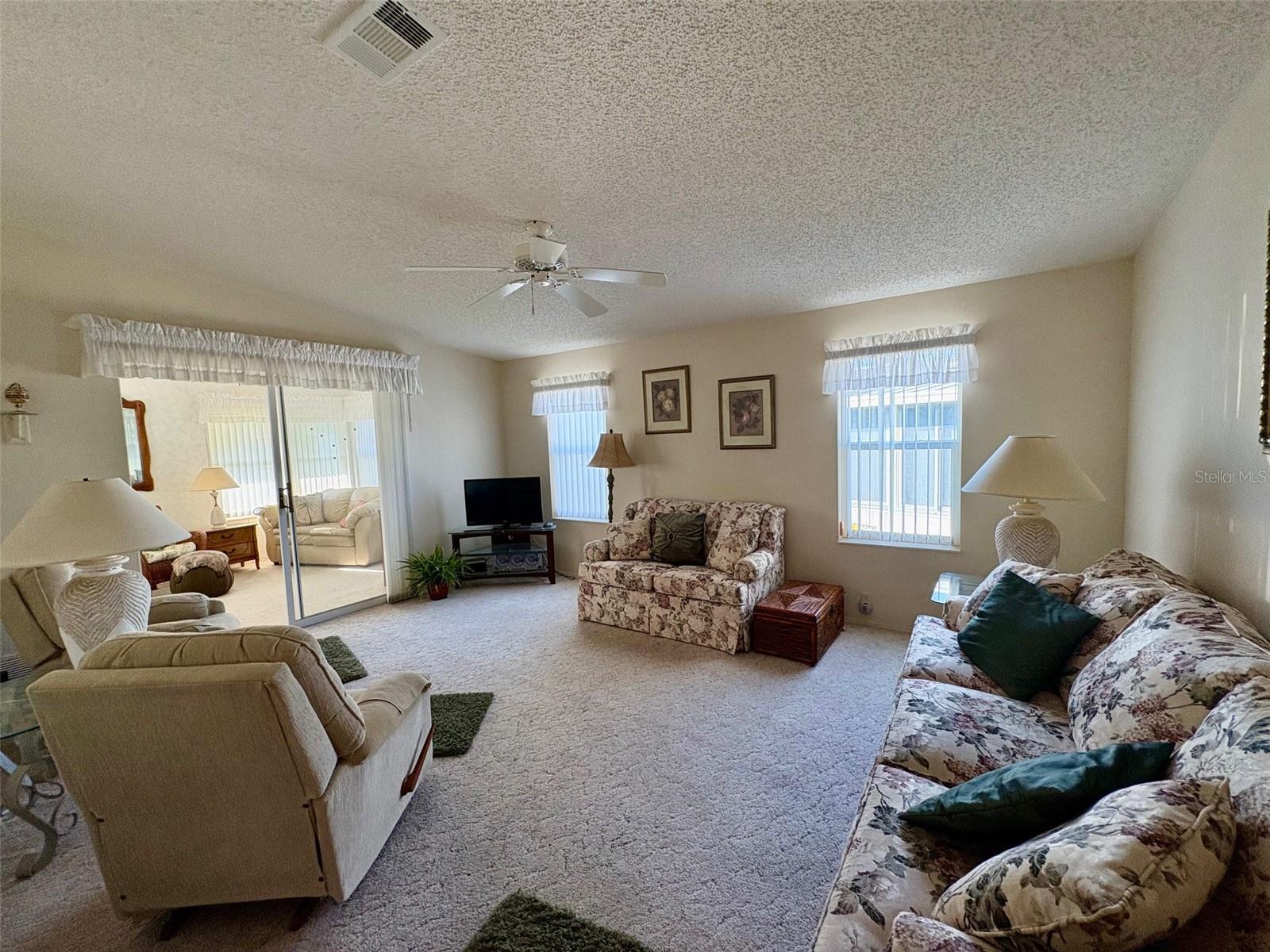 GARDEN GROVE OAKS - Residential