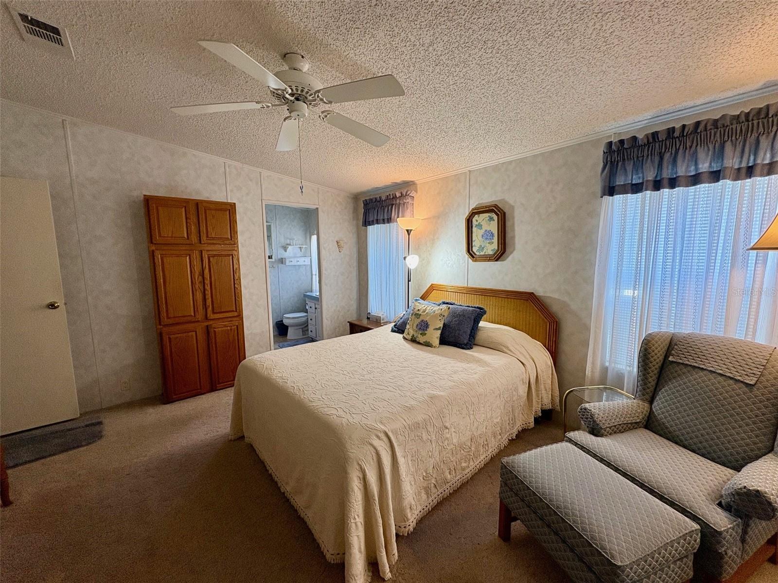 GARDEN GROVE OAKS - Residential