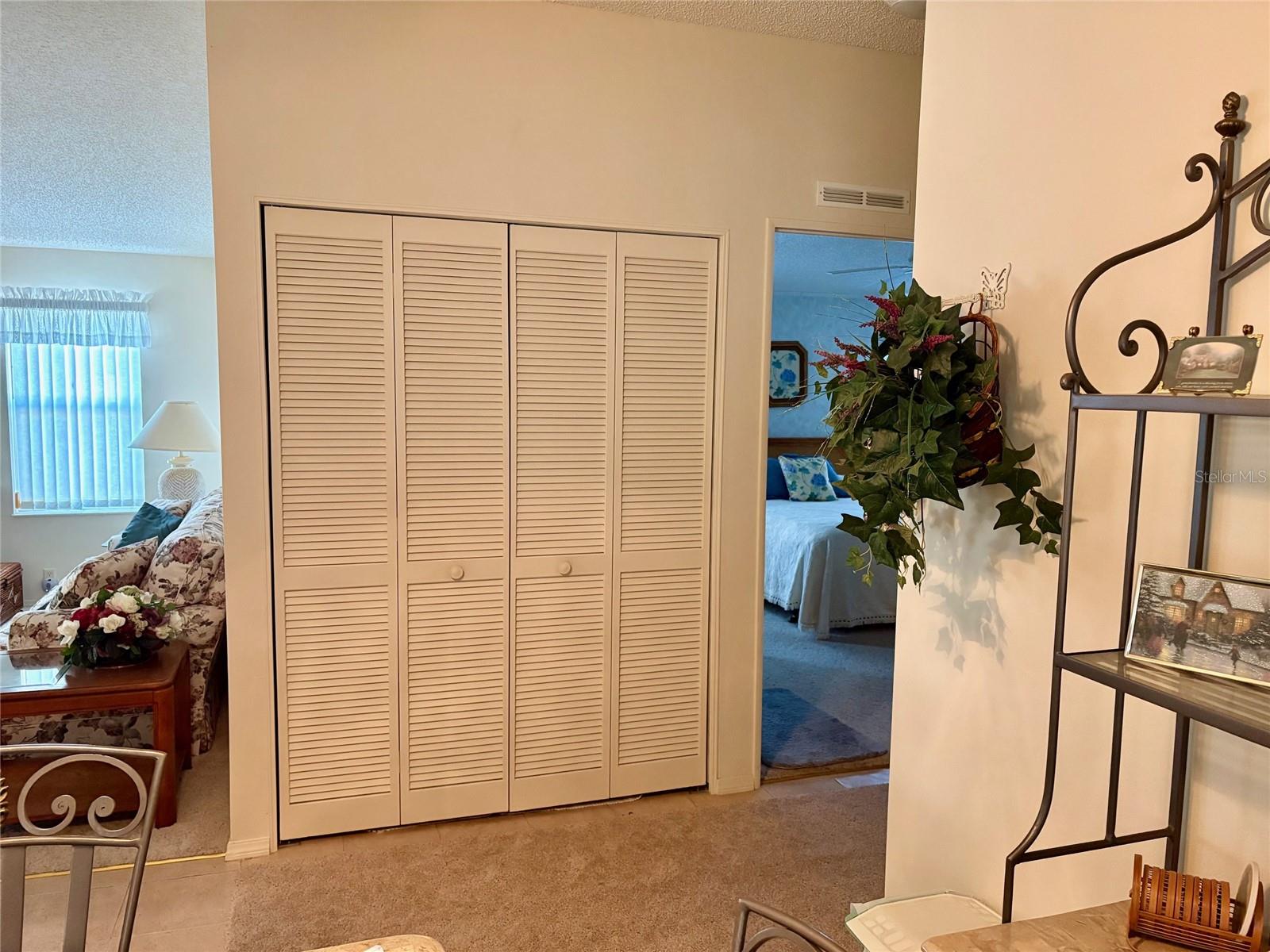 GARDEN GROVE OAKS - Residential