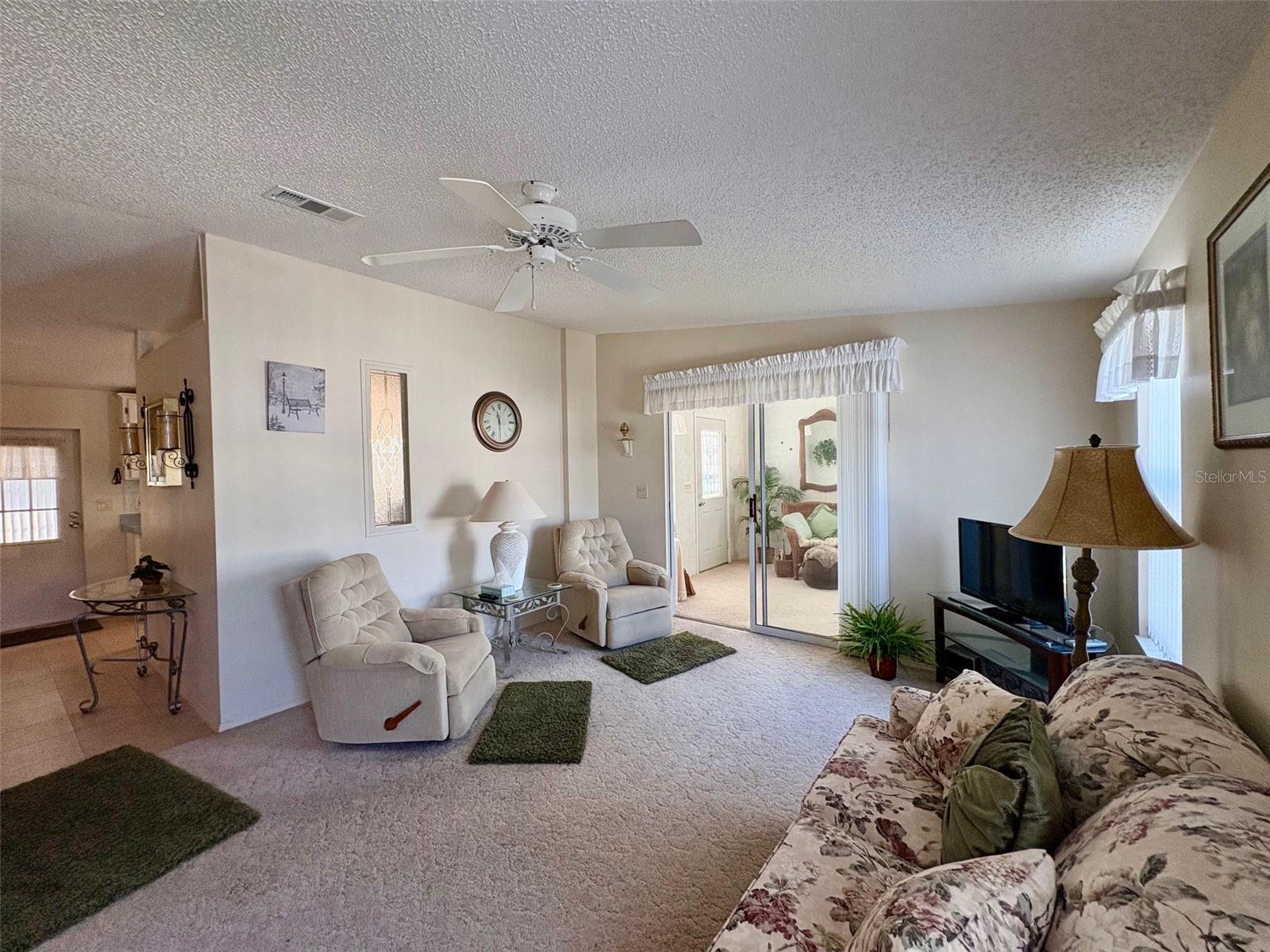 GARDEN GROVE OAKS - Residential