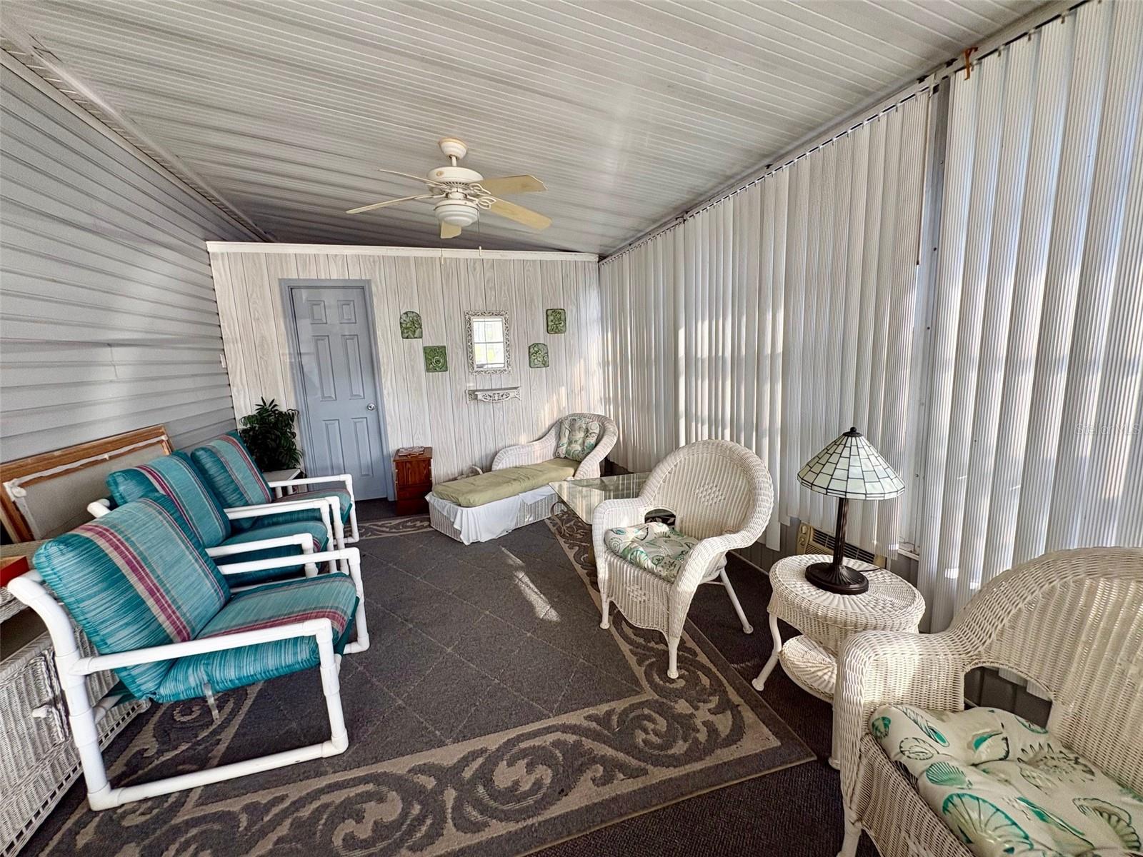 GARDEN GROVE OAKS - Residential