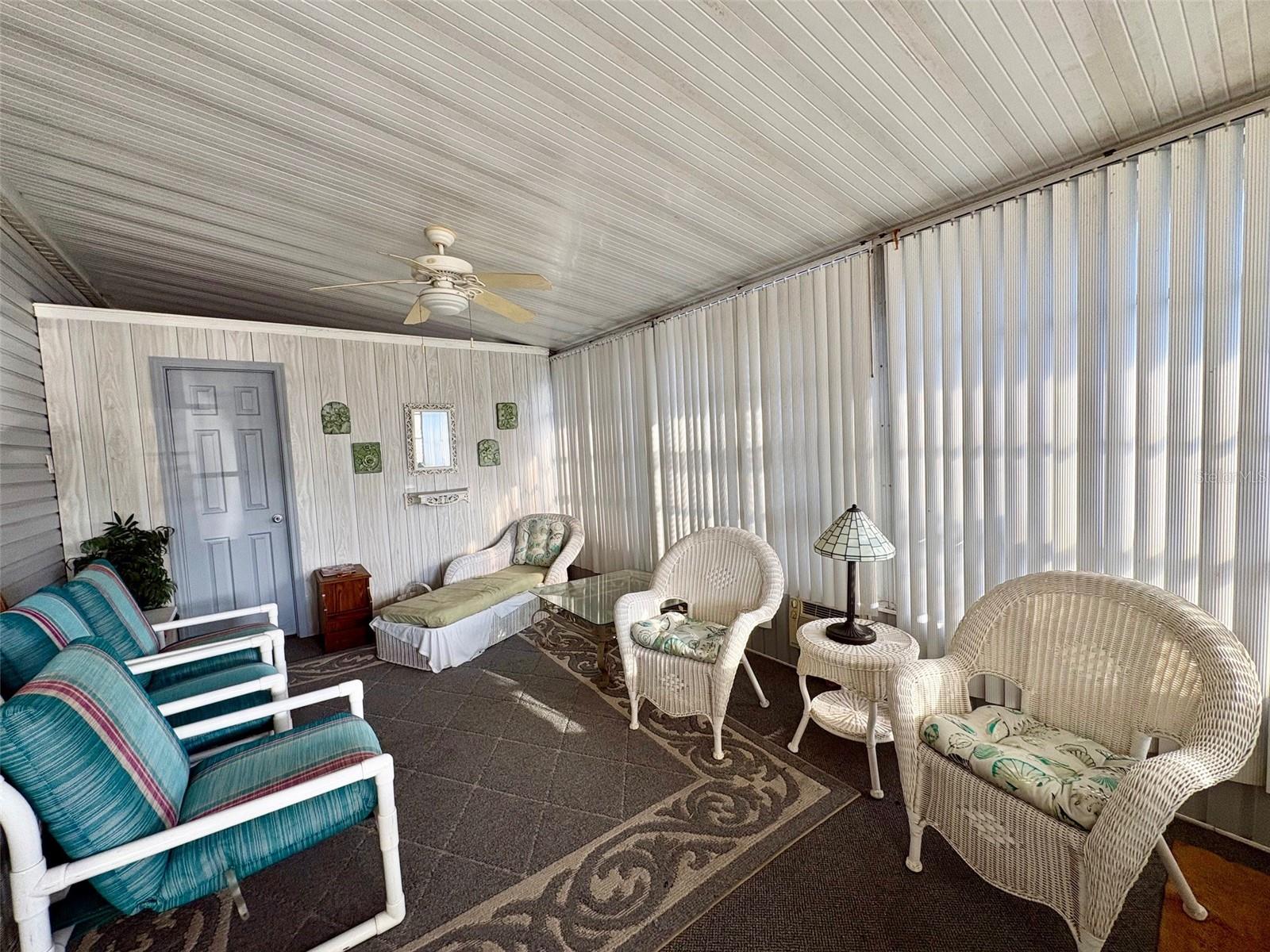 GARDEN GROVE OAKS - Residential