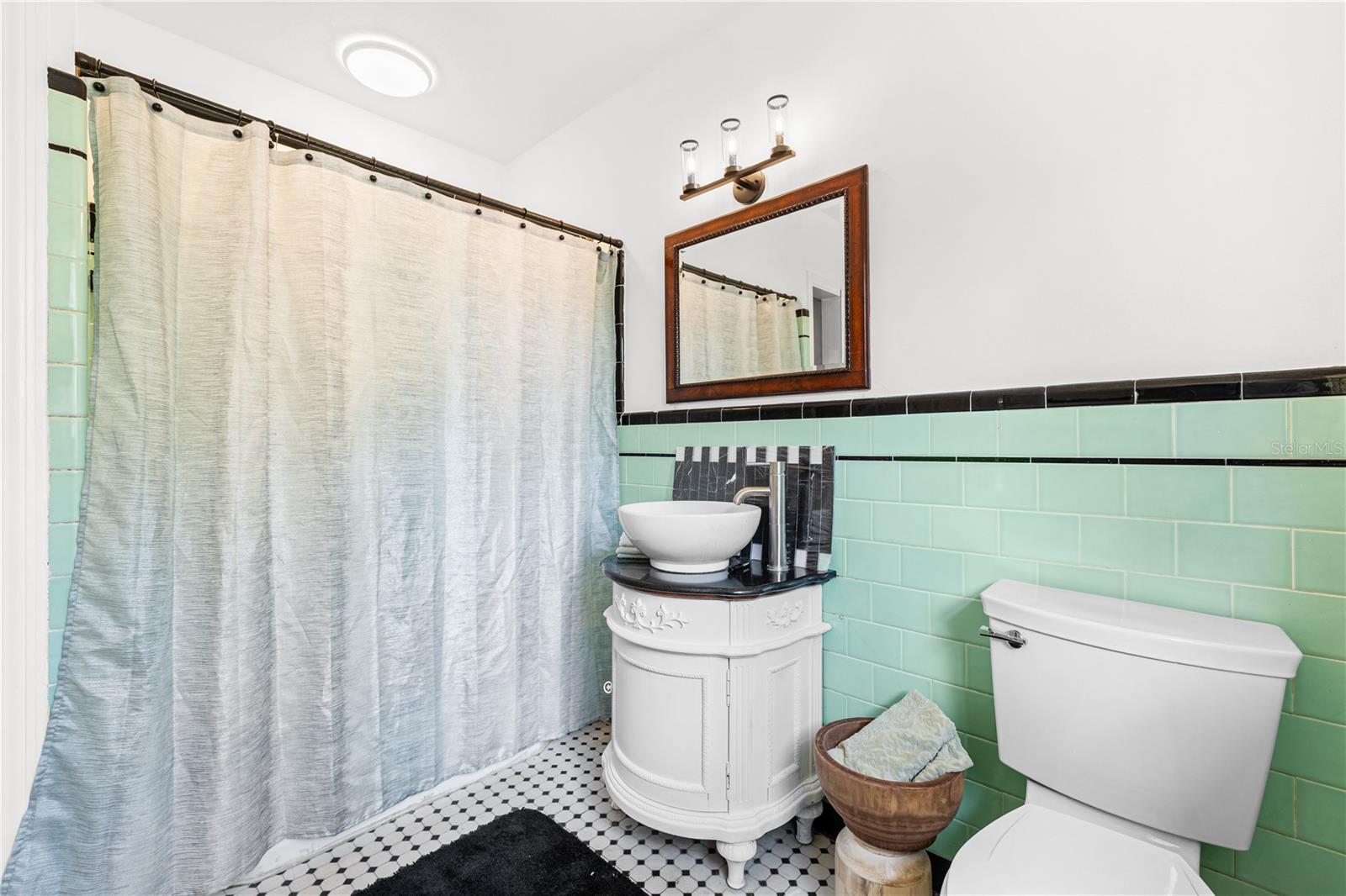 JUNGLE SHORES NO. 2 - Residential