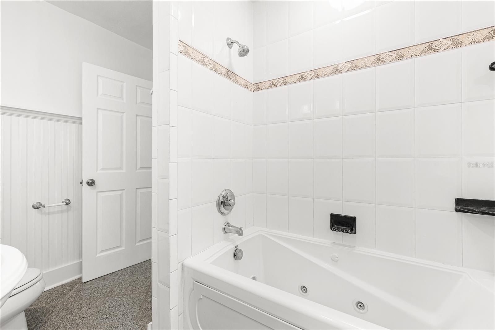 JUNGLE SHORES NO. 2 - Residential