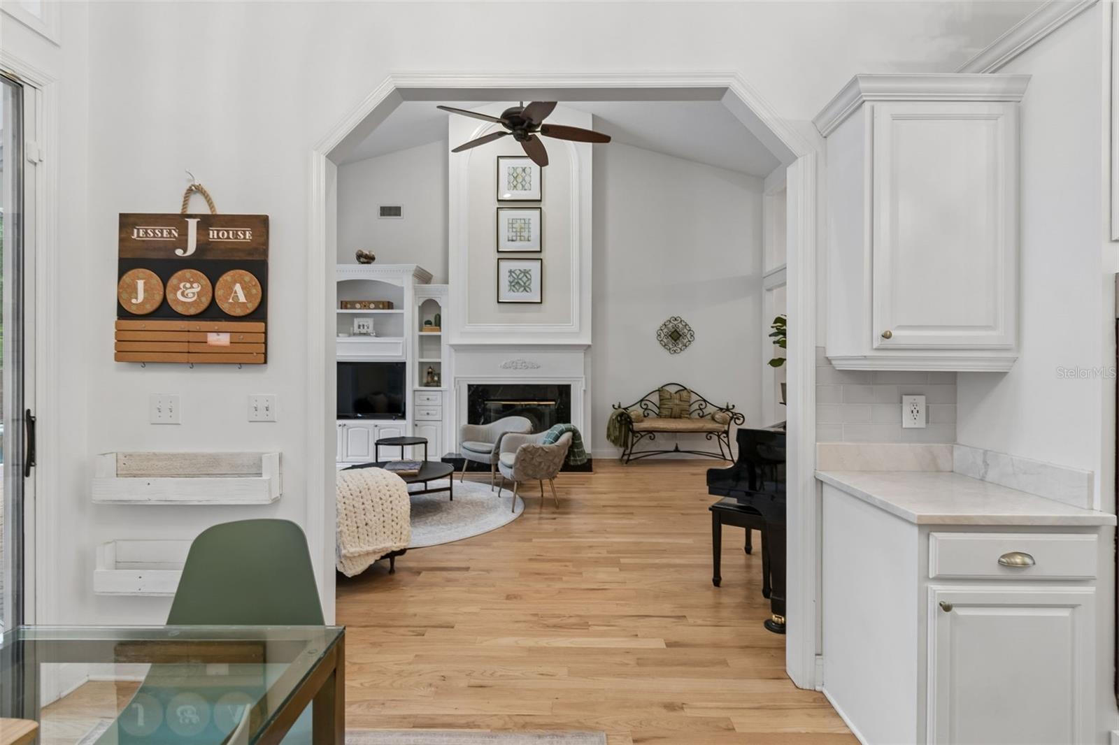 GLEN EAGLE UNIT 2 - Residential