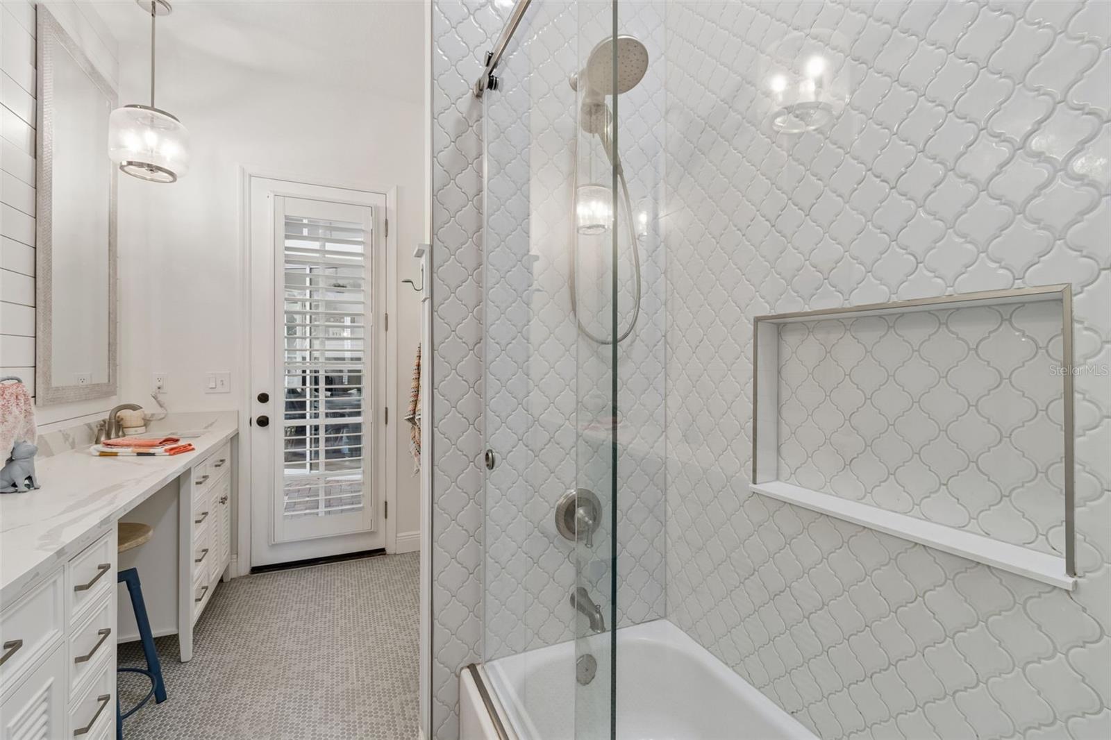 GLEN EAGLE UNIT 2 - Residential