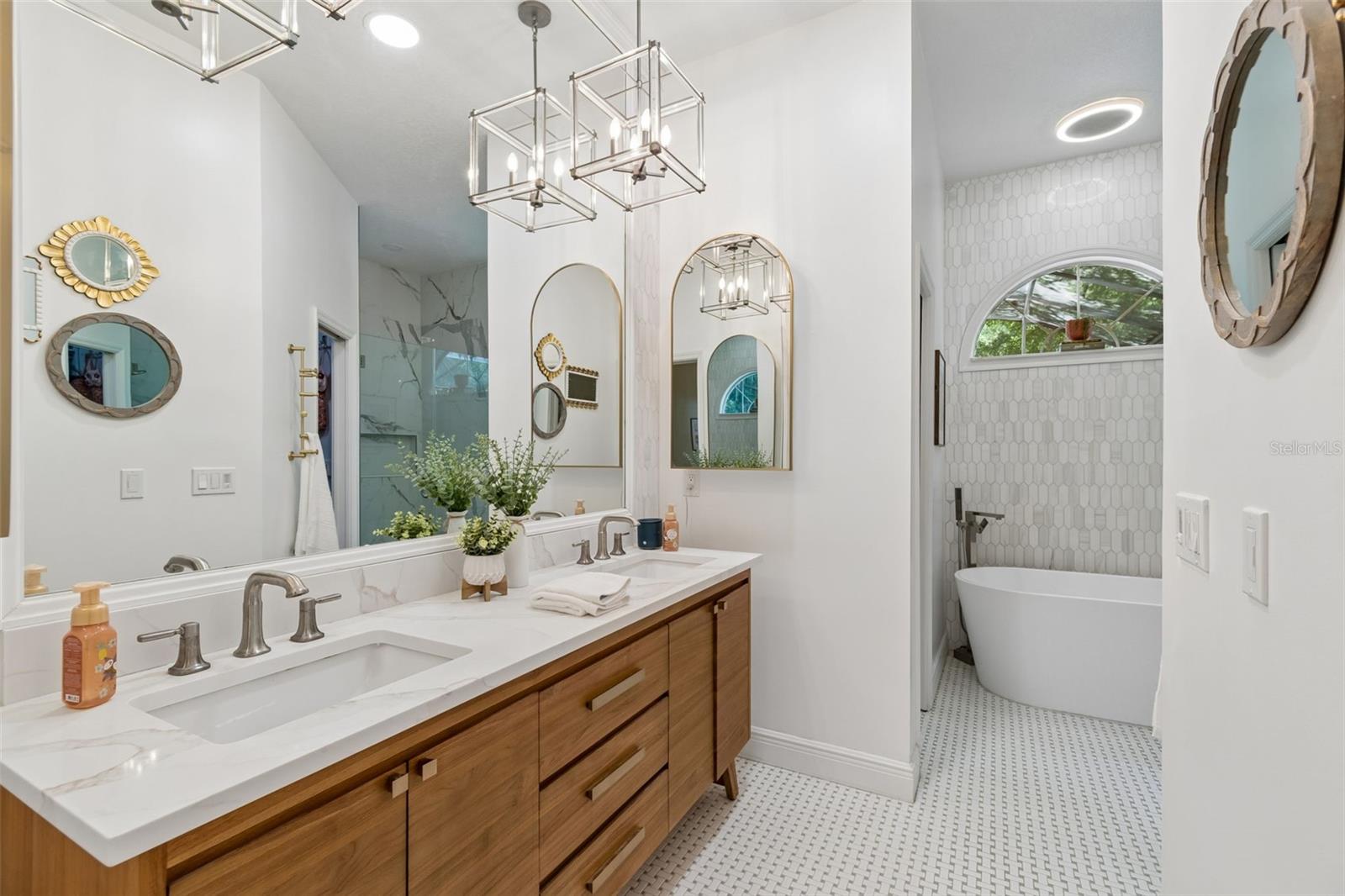 GLEN EAGLE UNIT 2 - Residential