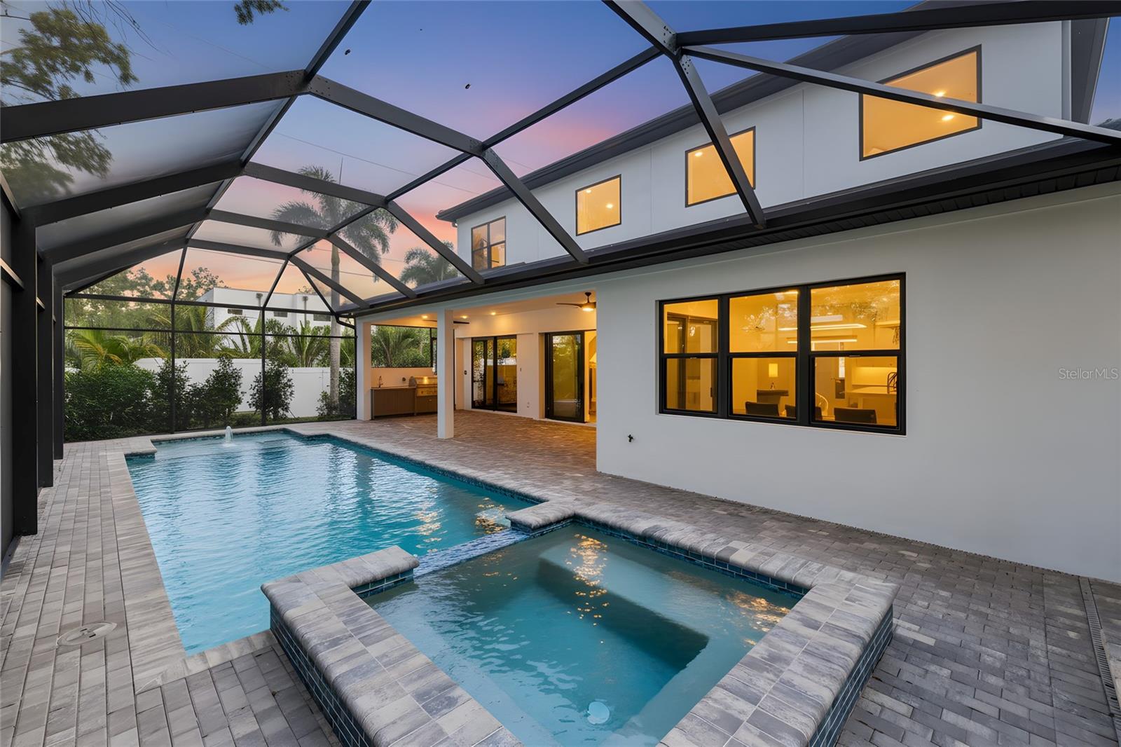 GRANADA - Residential