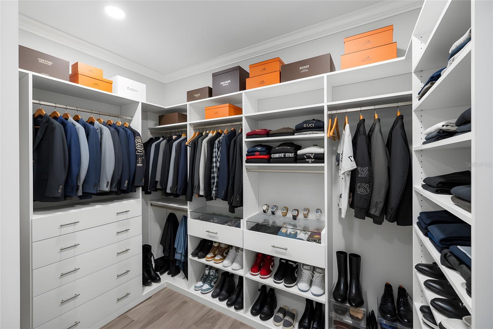 GRANADA - Residential