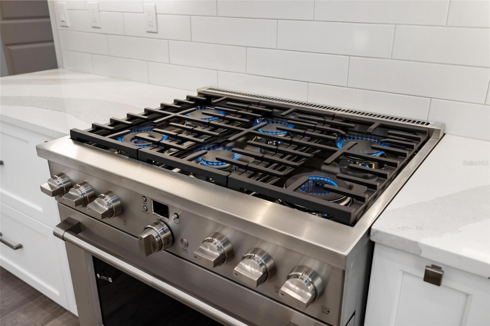 GRANADA - Residential