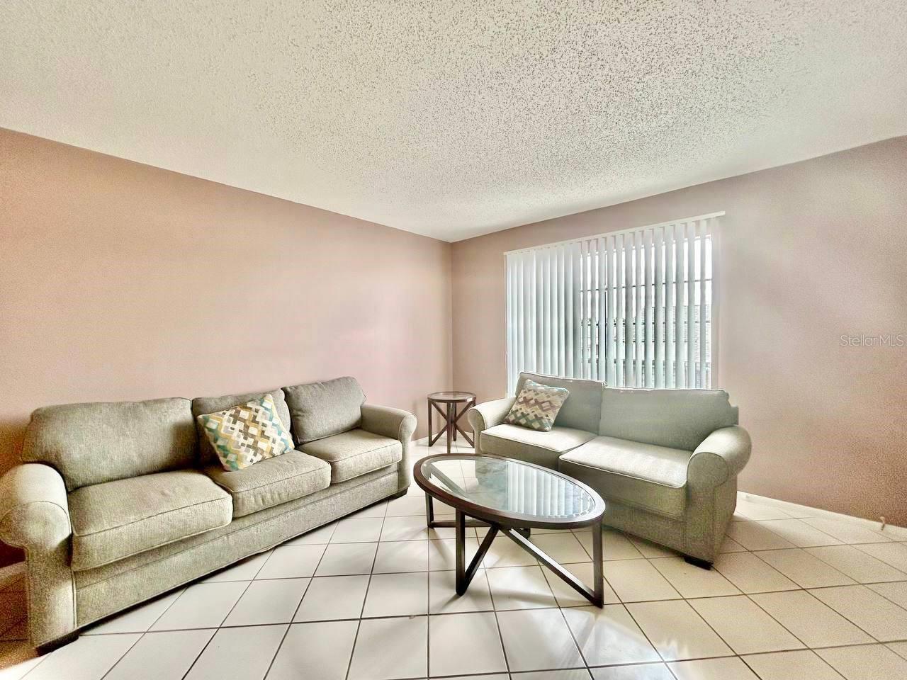 COACHMAN CREEK CONDO - Residential Lease