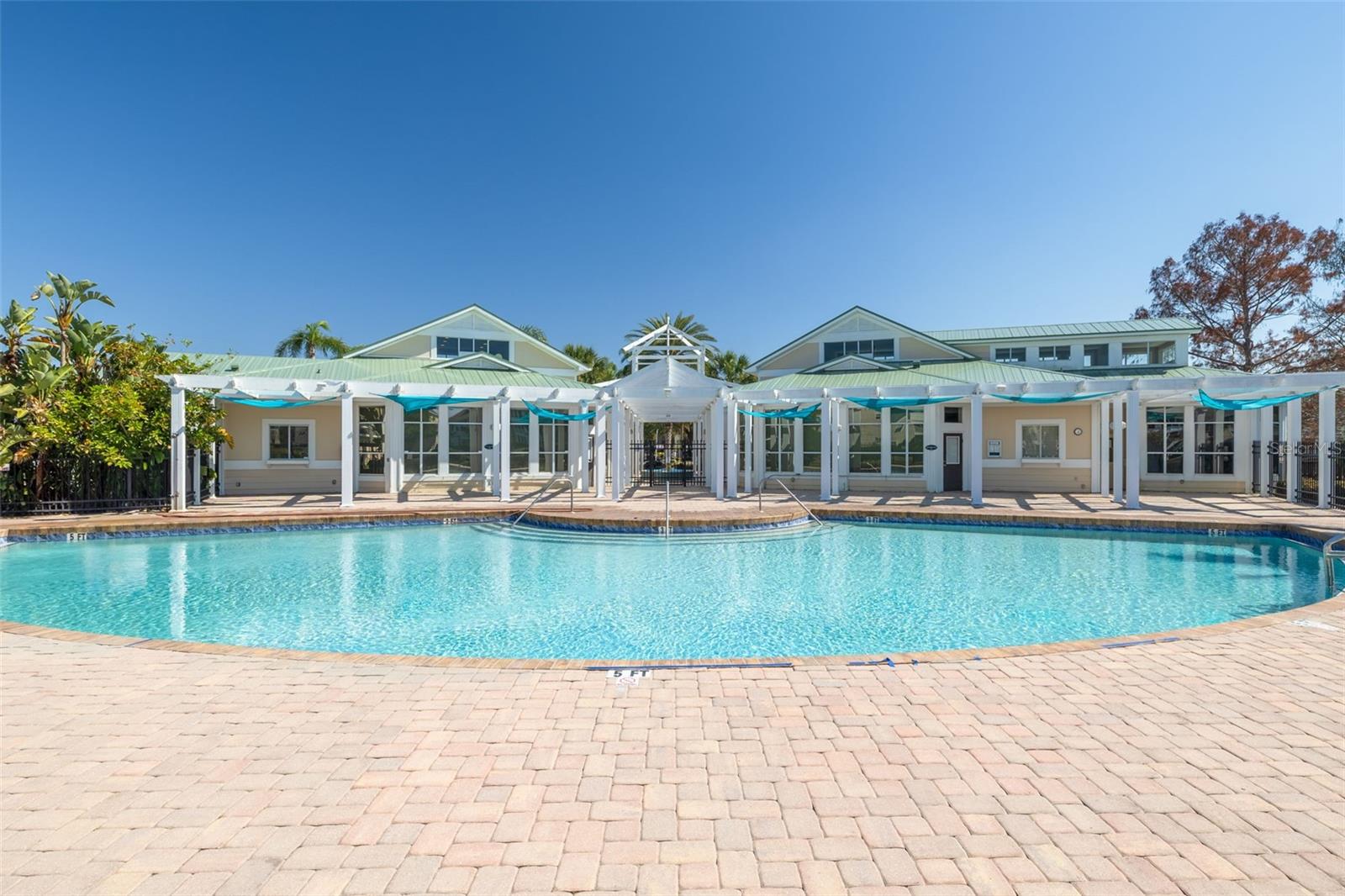 THE PALMS OF CORTEZ - Residential