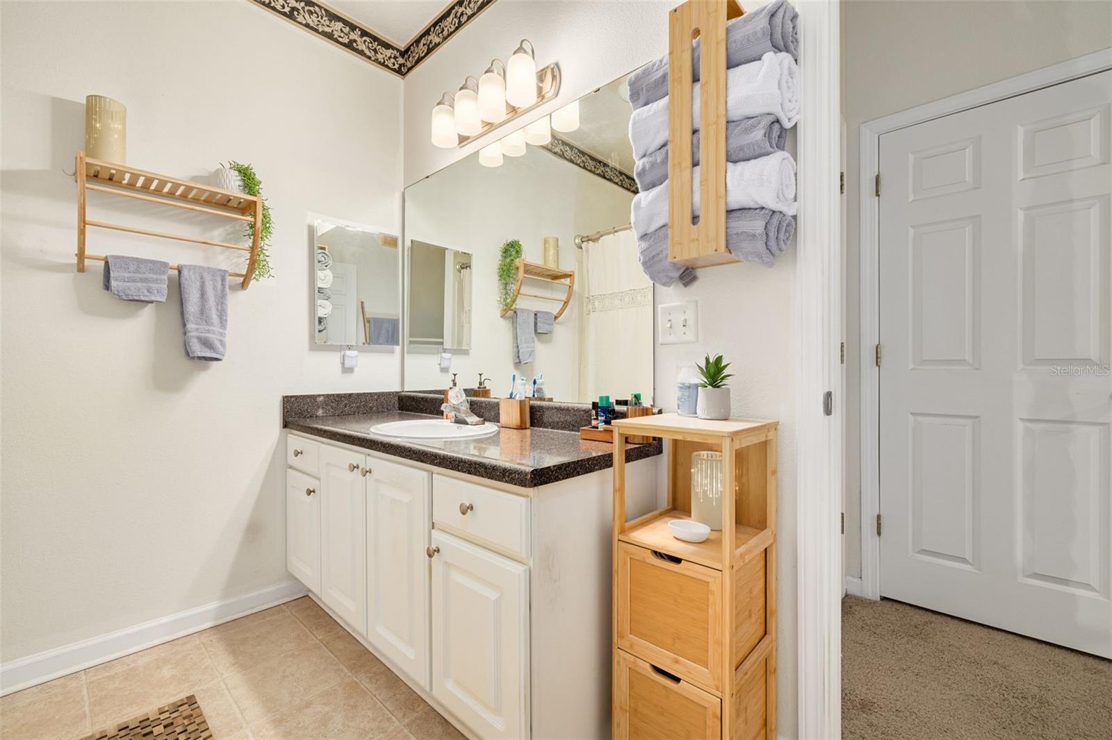 THE PALMS OF CORTEZ - Residential