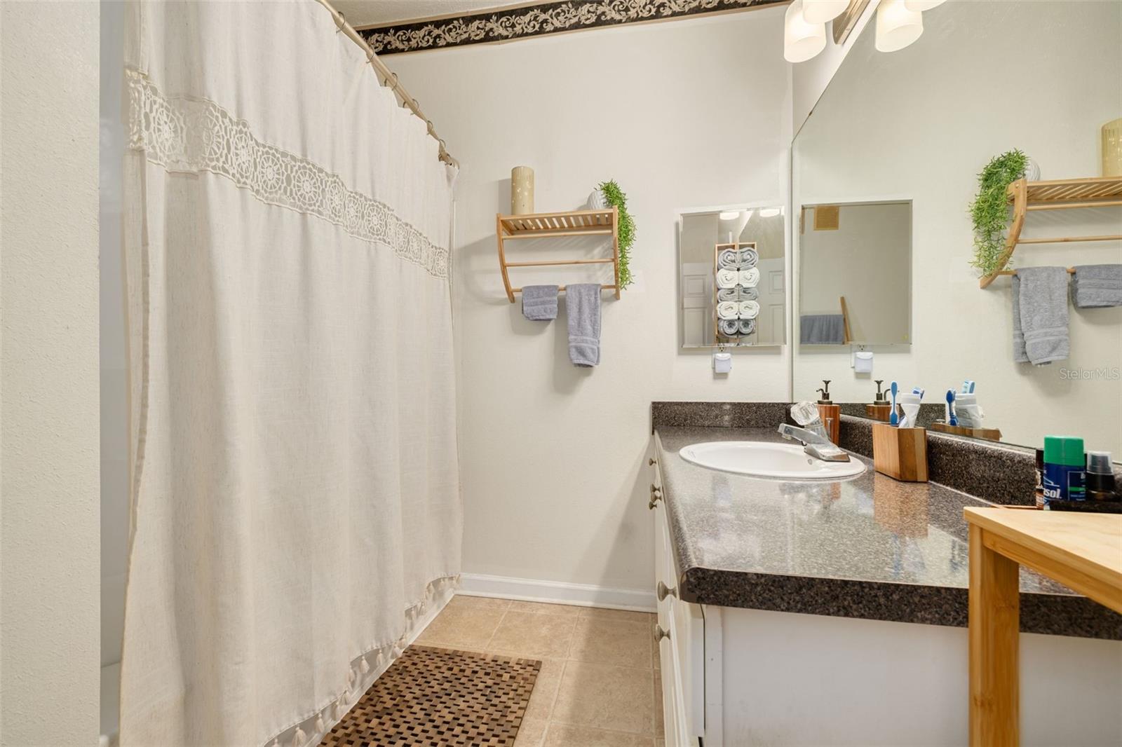 THE PALMS OF CORTEZ - Residential