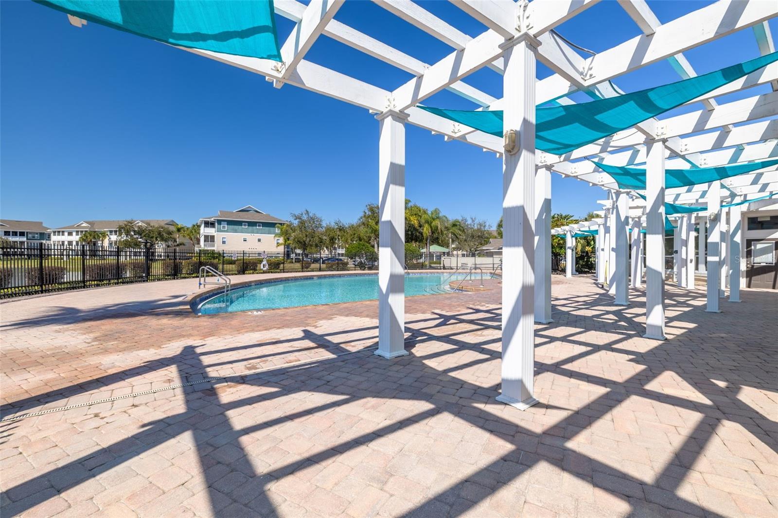 THE PALMS OF CORTEZ - Residential