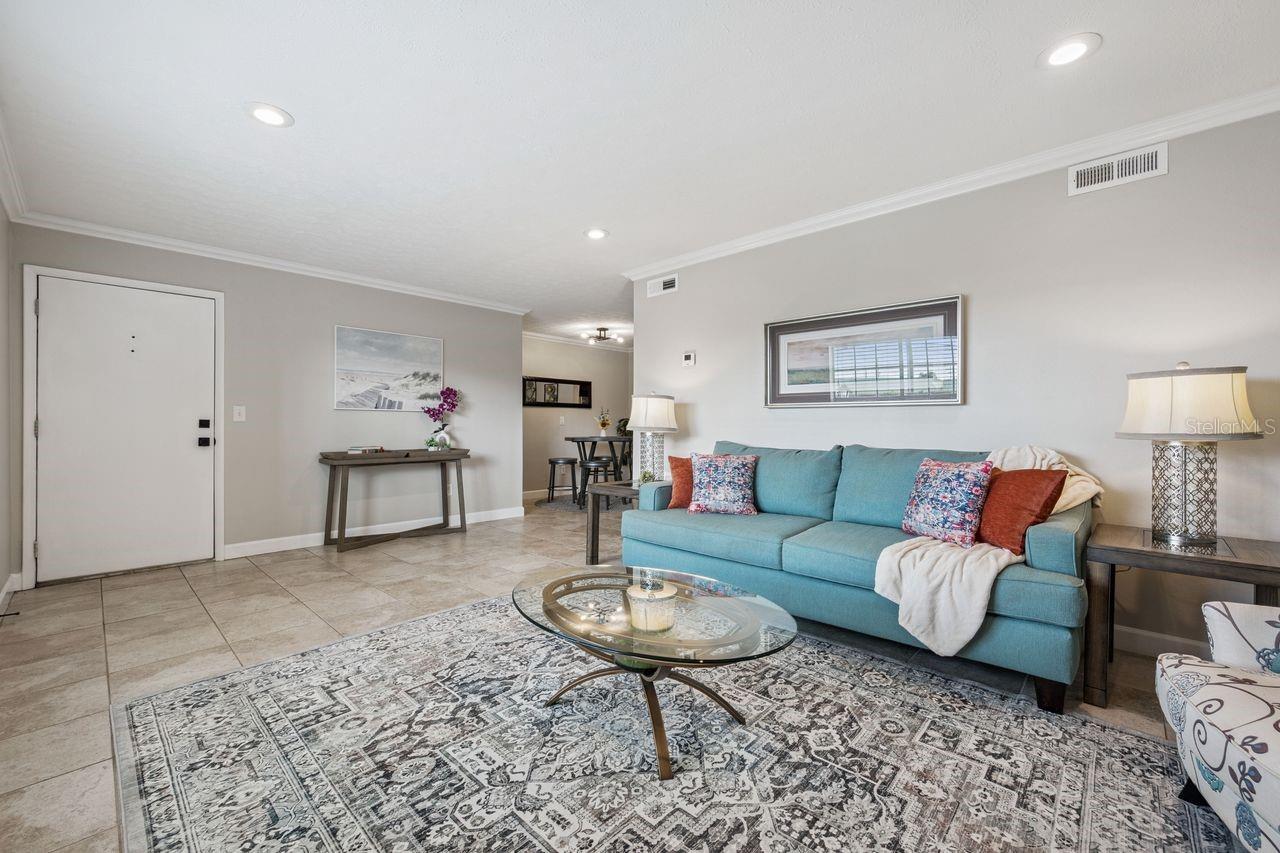 CAMELOT BY LAKE CONDO - Residential