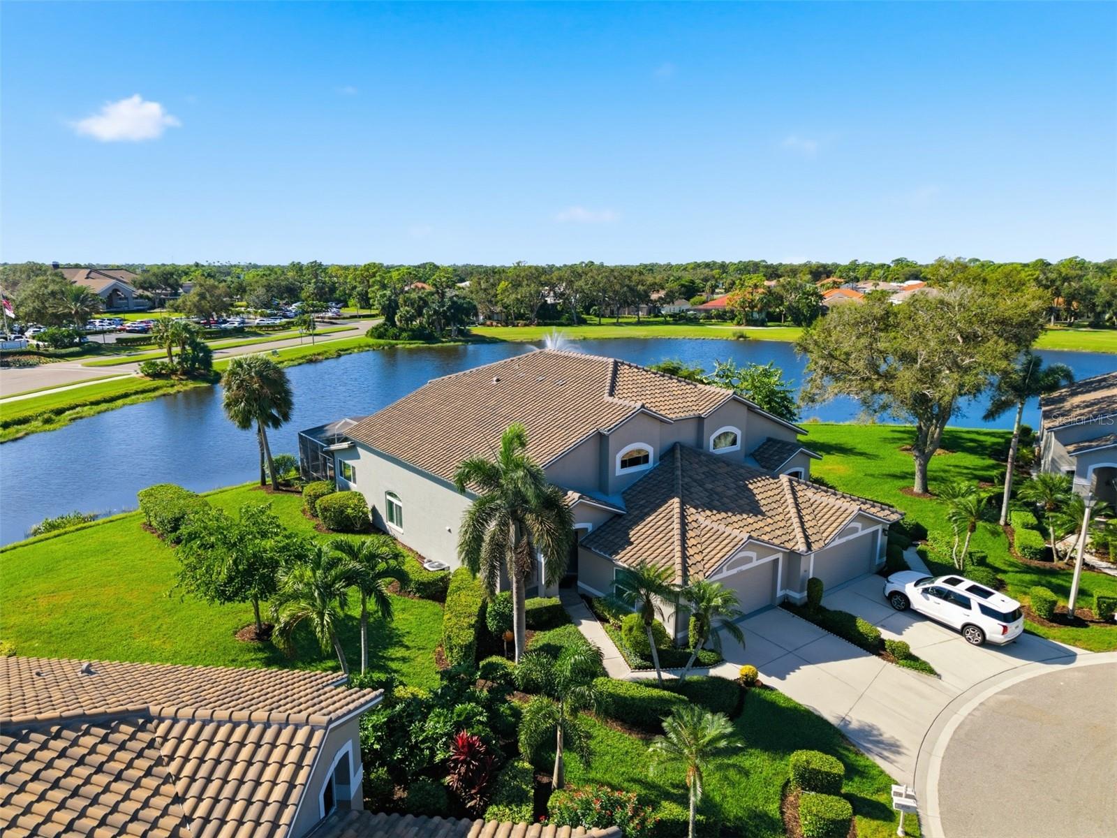 STONEYBROOK GOLF & COUNTRY CLUB - Residential