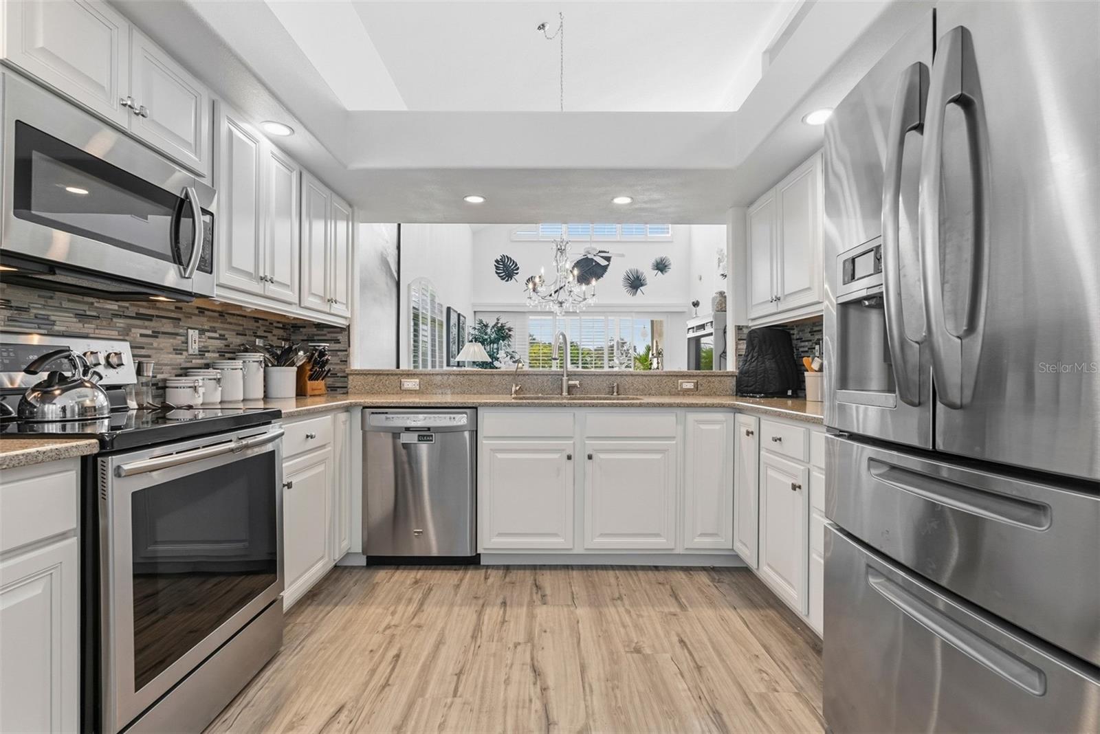 STONEYBROOK GOLF & COUNTRY CLUB - Residential