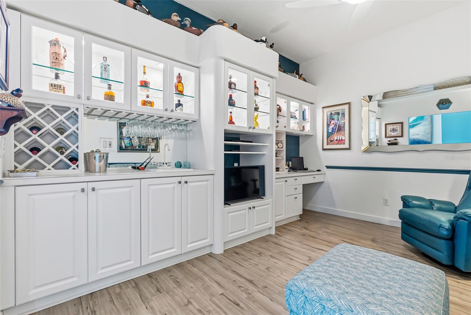 STONEYBROOK GOLF & COUNTRY CLUB - Residential