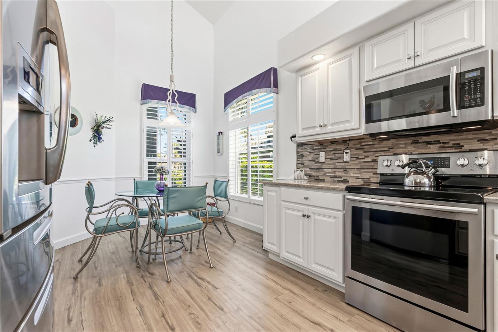 STONEYBROOK GOLF & COUNTRY CLUB - Residential