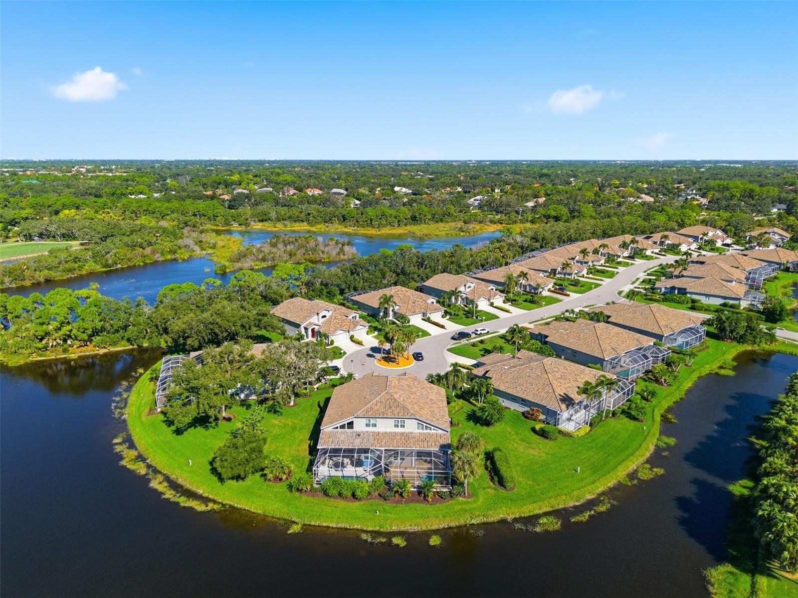 STONEYBROOK GOLF & COUNTRY CLUB - Residential