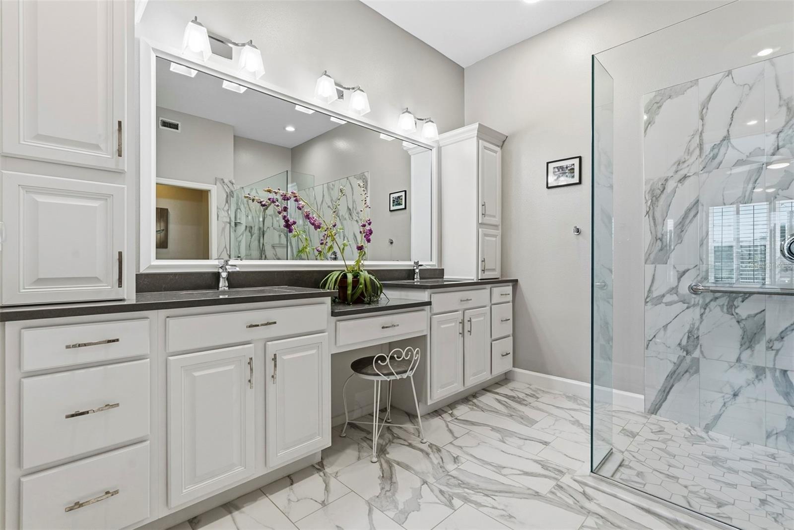 STONEYBROOK GOLF & COUNTRY CLUB - Residential