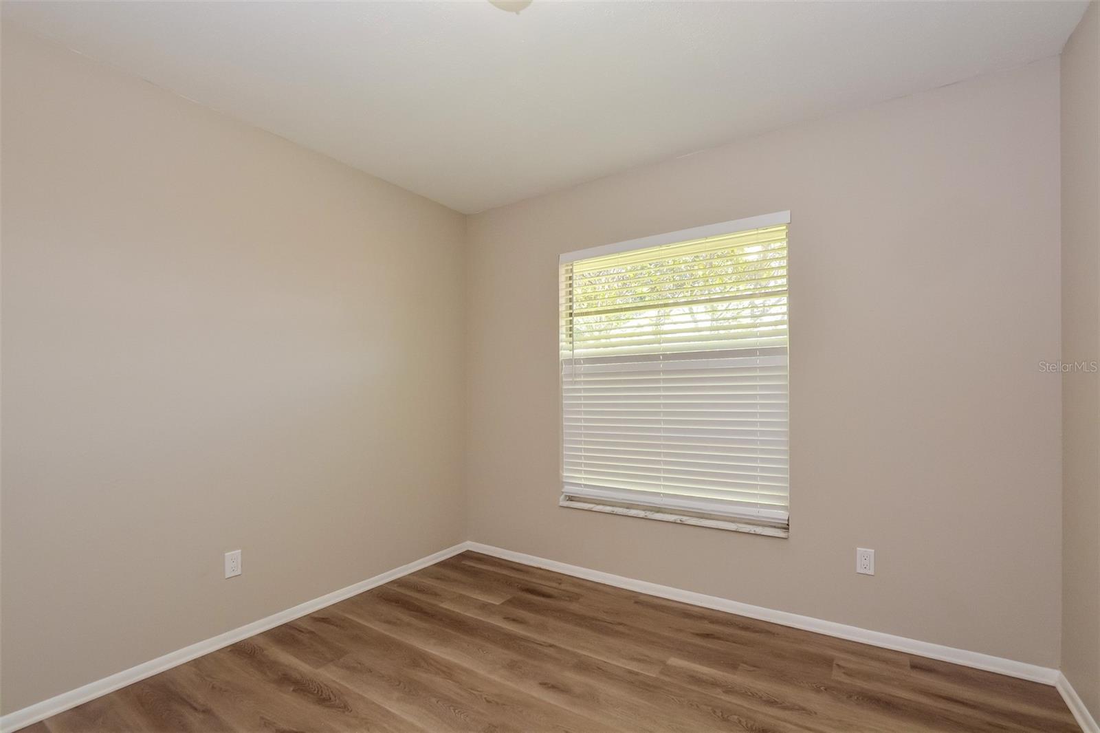 SUNRISE VILLAGE UNIT 3 - Residential Lease