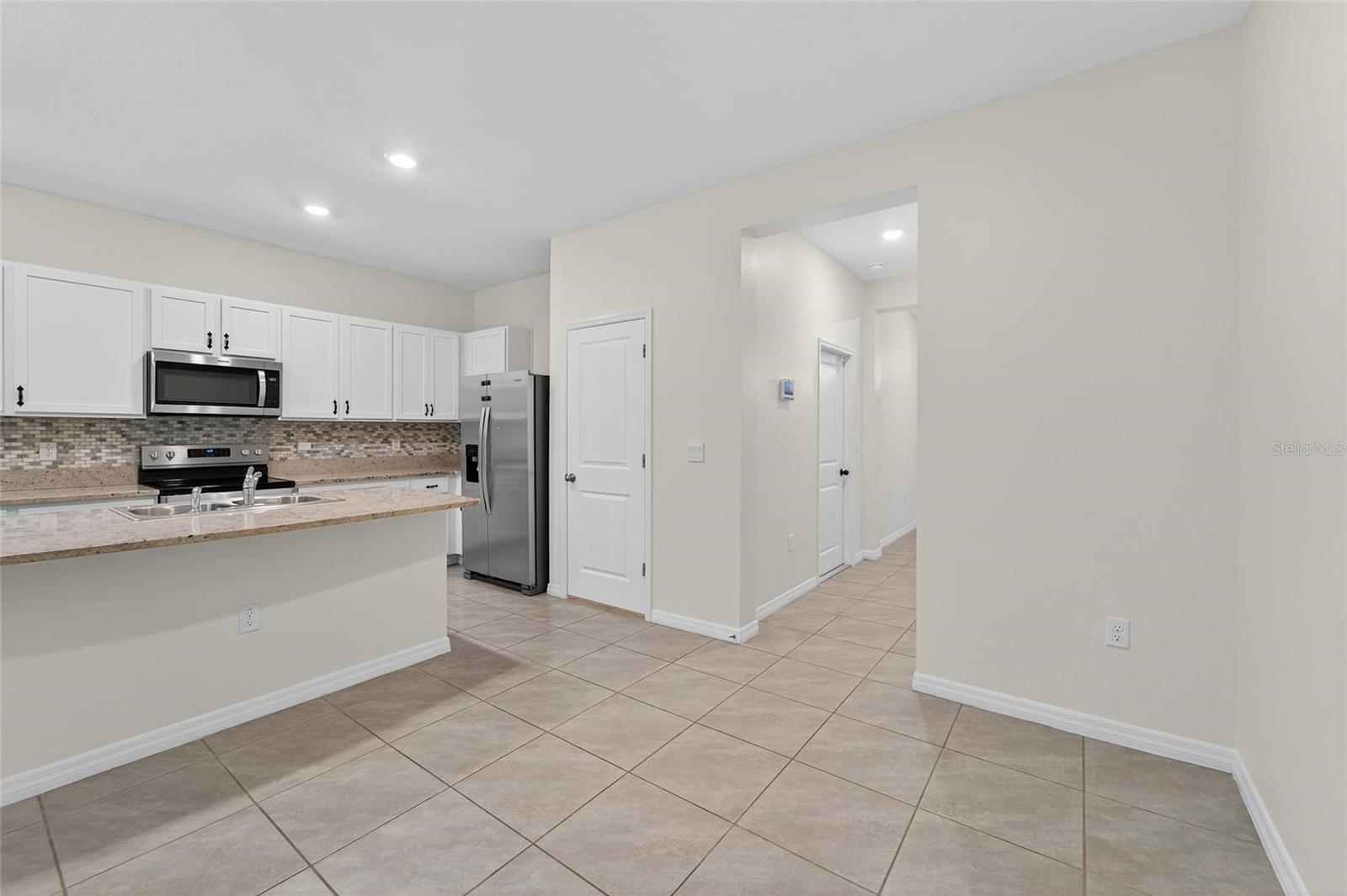 SOUTHSHORE BAY - Residential