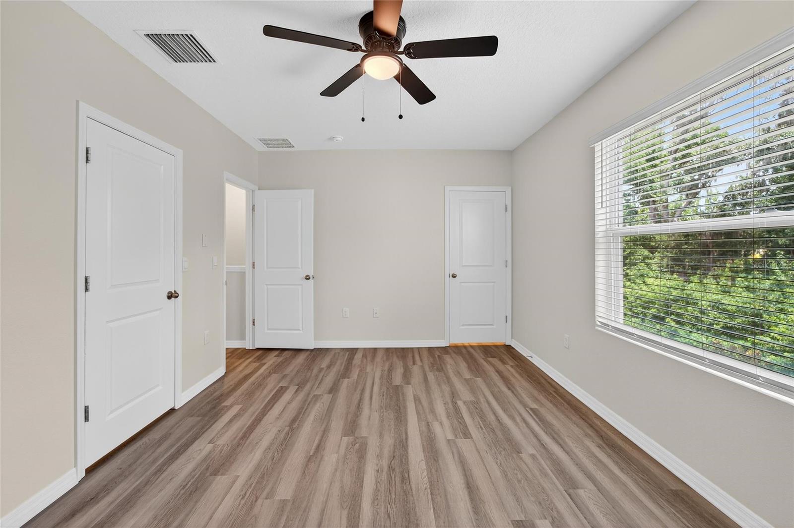 SOUTHSHORE BAY - Residential