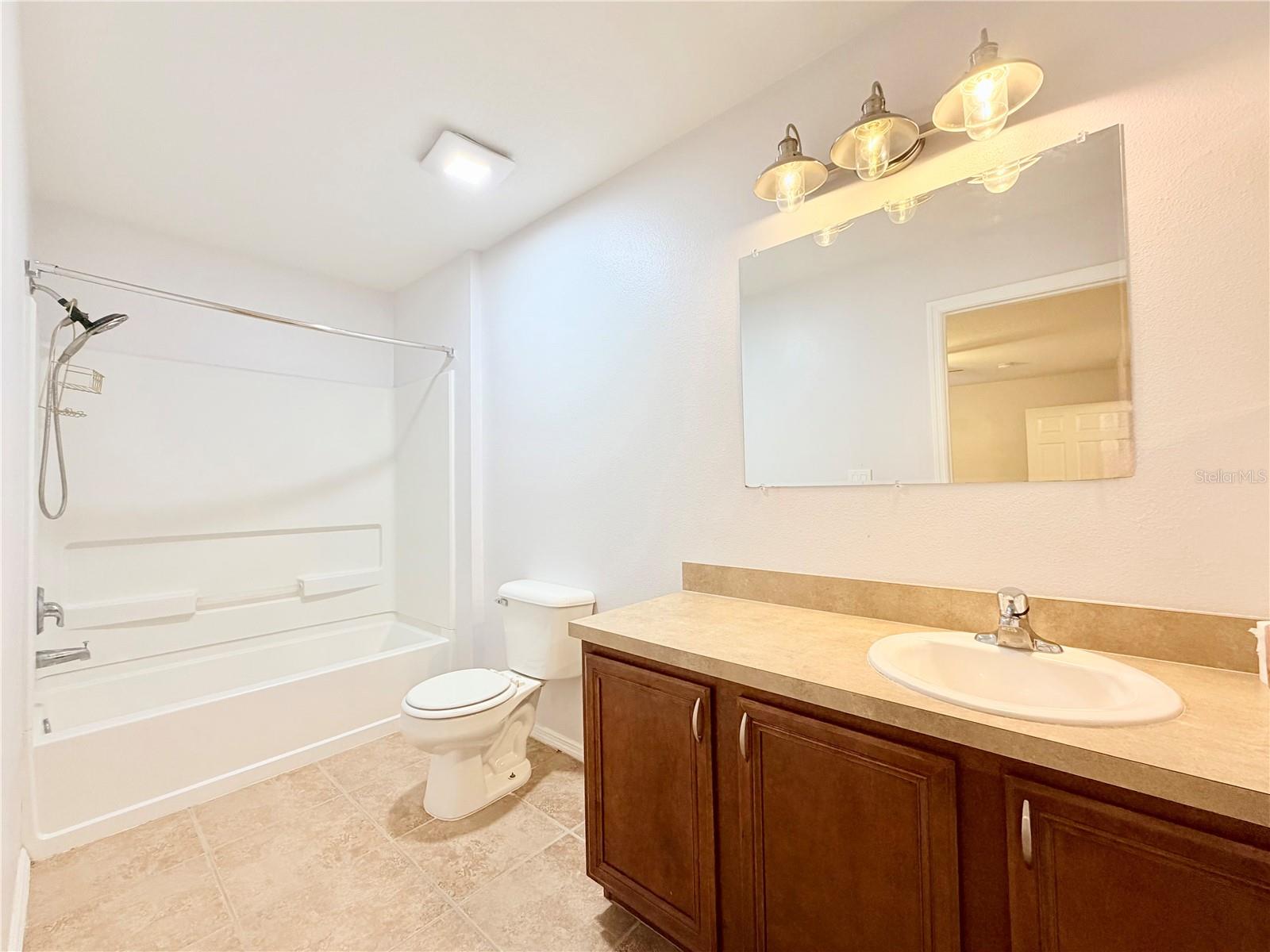 ASHLEY PINES - Residential Lease