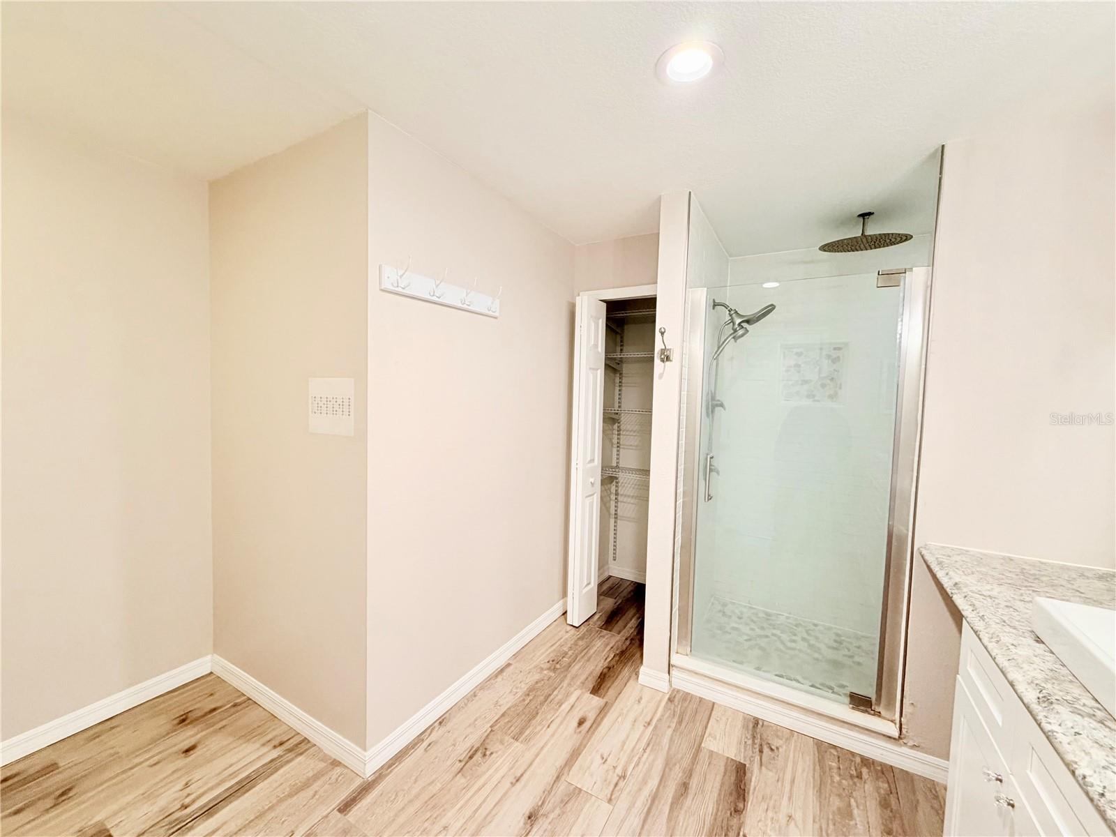 ASHLEY PINES - Residential Lease